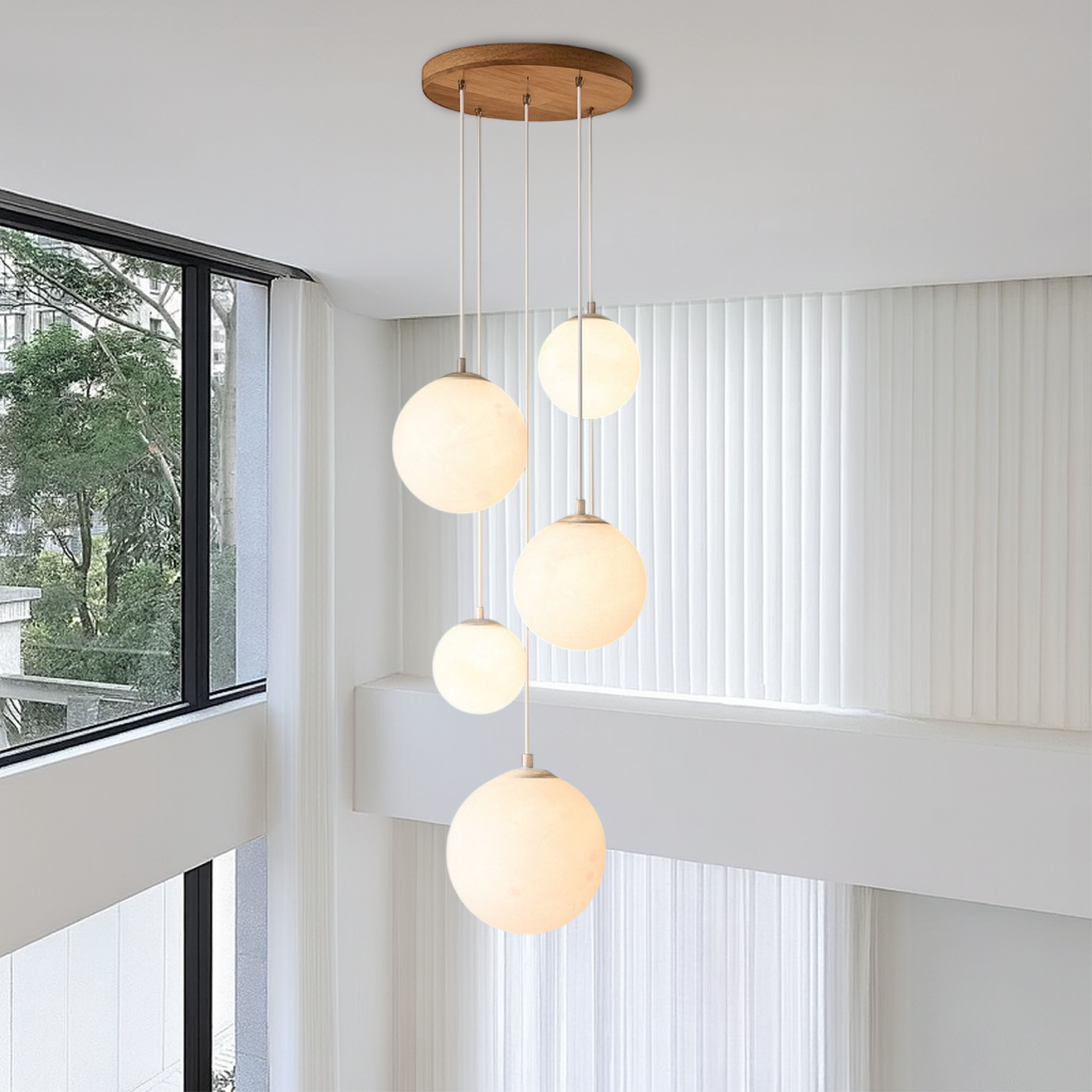 Nordischer Mondlampen-Treppenlüster