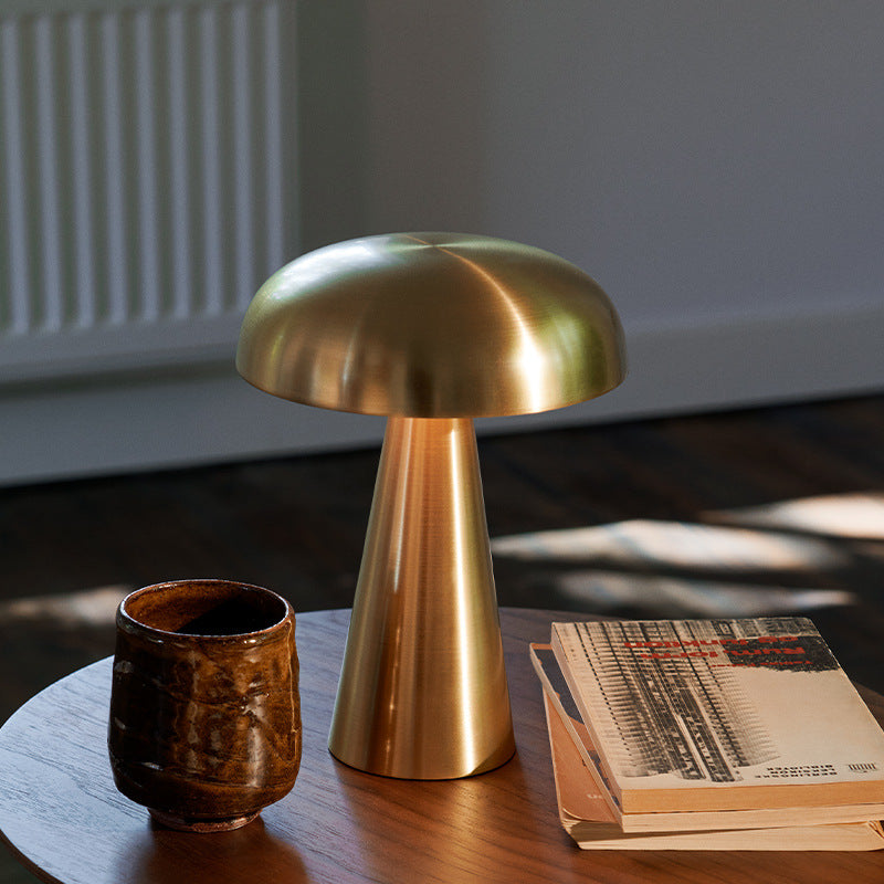 Nova's Tischlampe