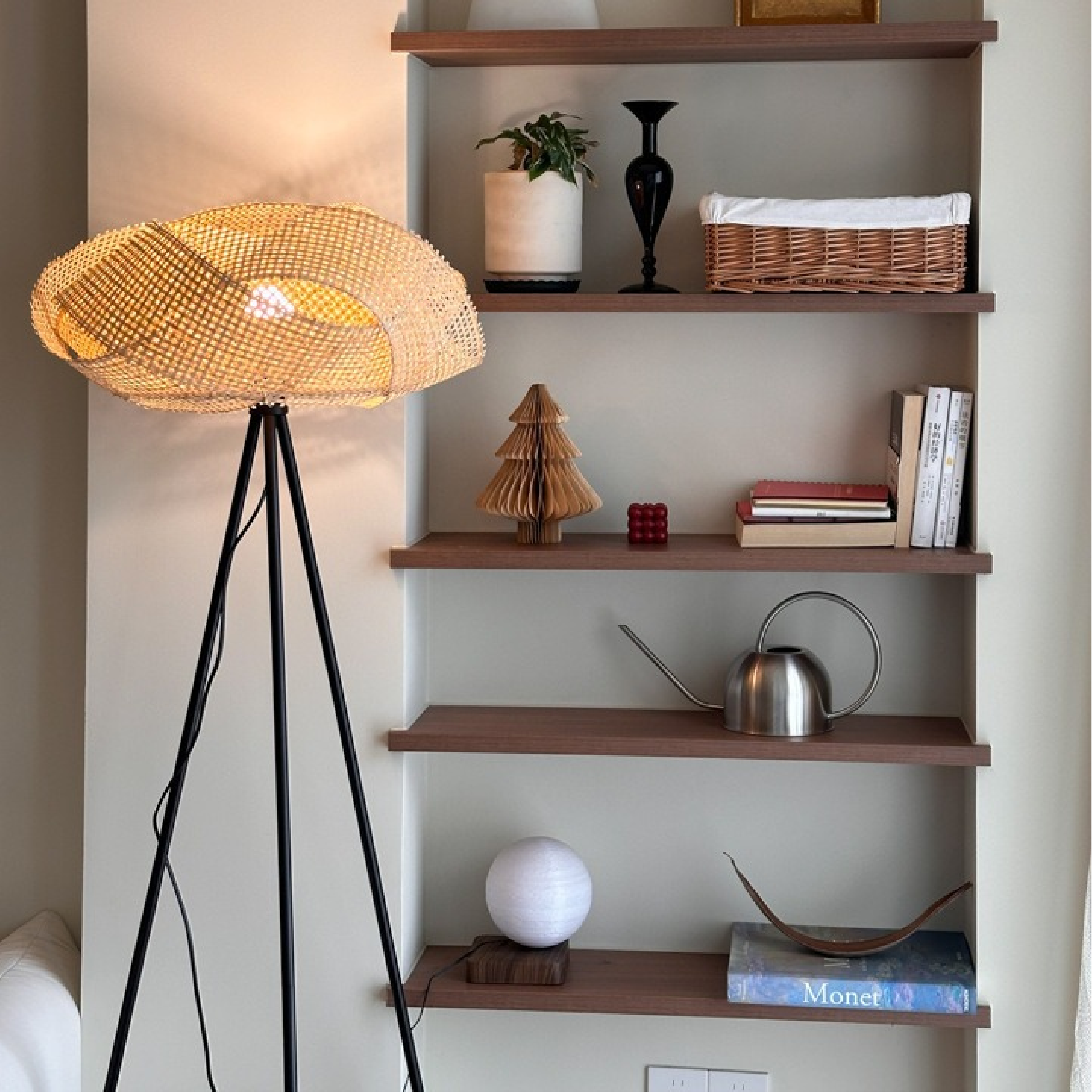 Stehlampe aus Bambus