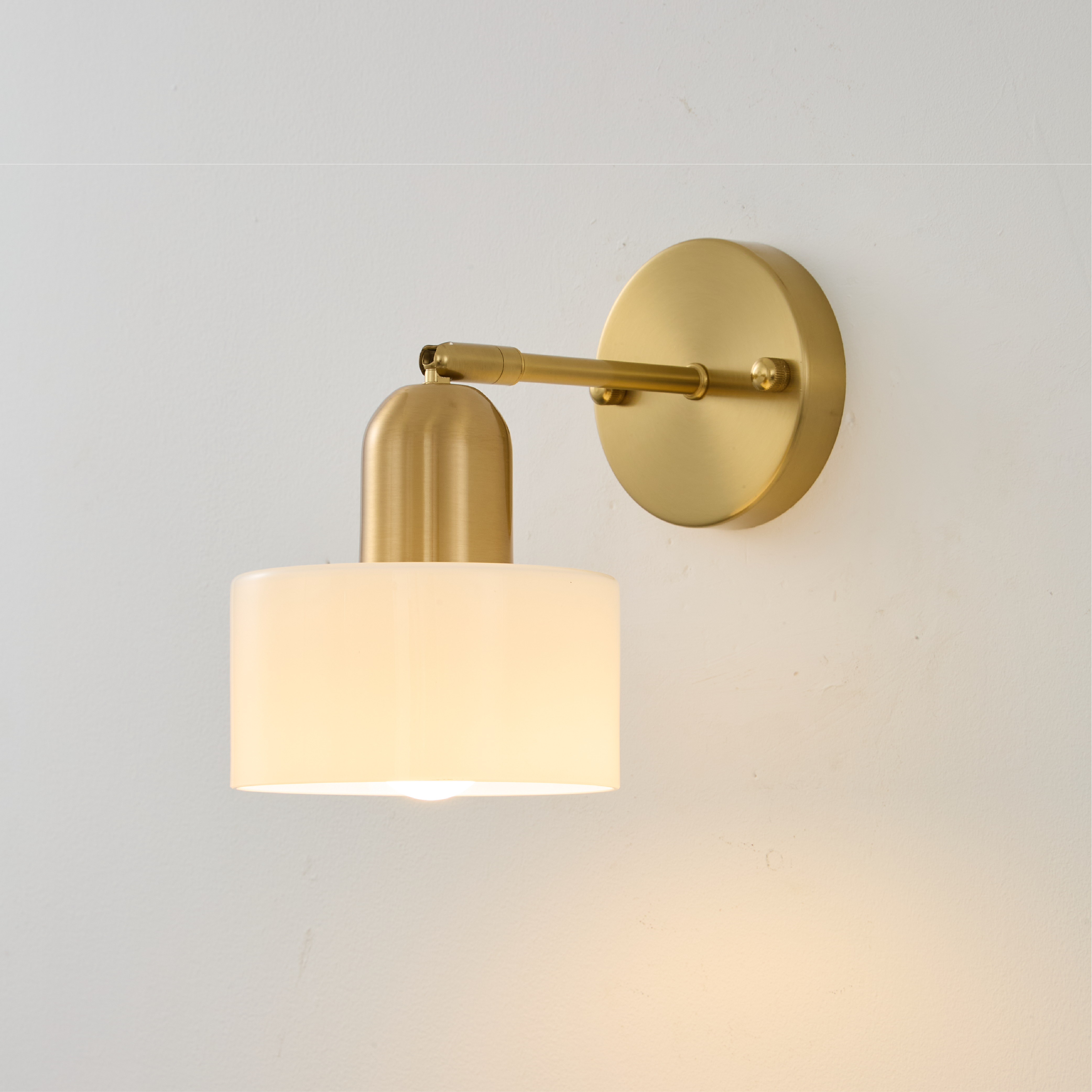 Farbiges Glas Bauhaus Wandleuchte