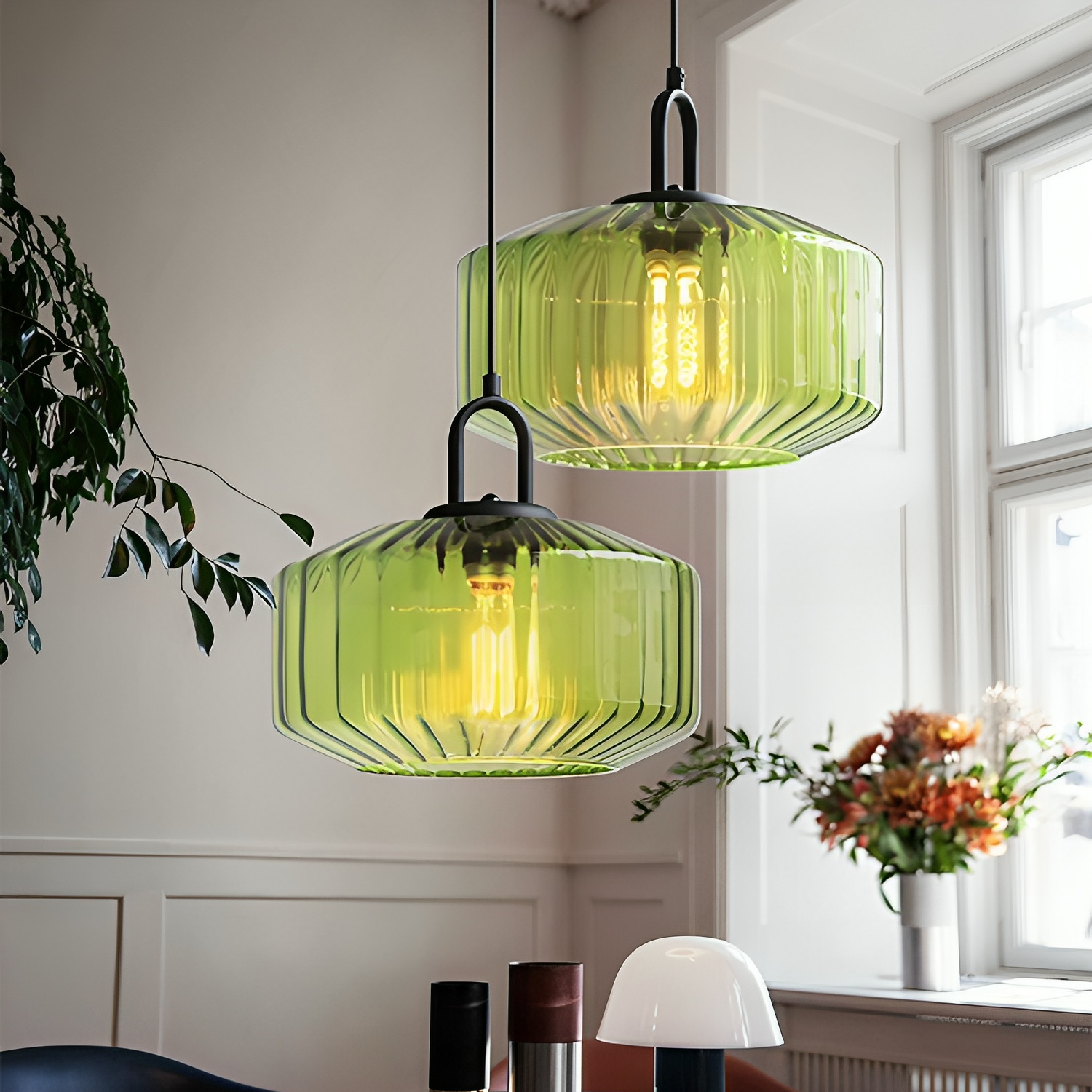 Pendelleuchte aus farbigem Glas